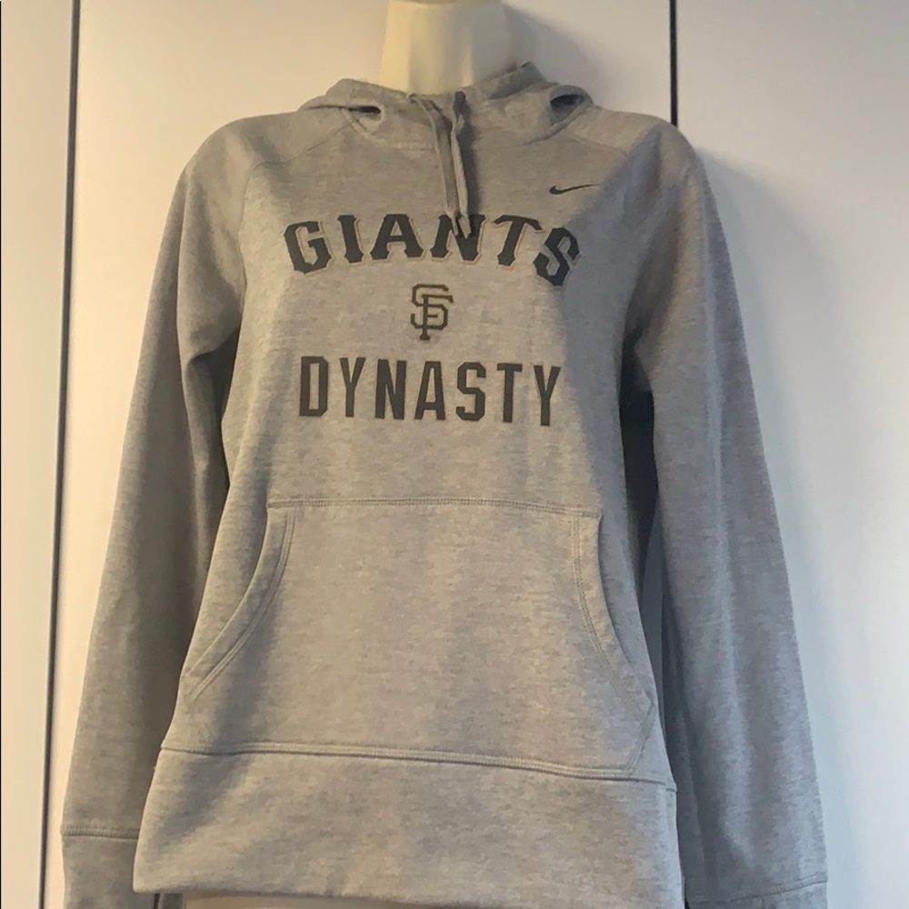 Women’s Nike SF Giants hoodie